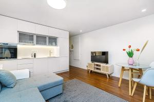 Bombarda Apartments II by Innkeeper