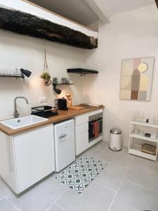 Appartement Bonnieux : Loft - La pause 8 Rue Raspail 84480 Bonnieux Provence-Alpes-Côte d\'Azur