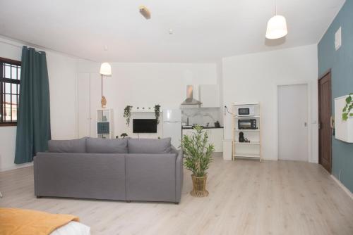 Bonsai Apartment IIII