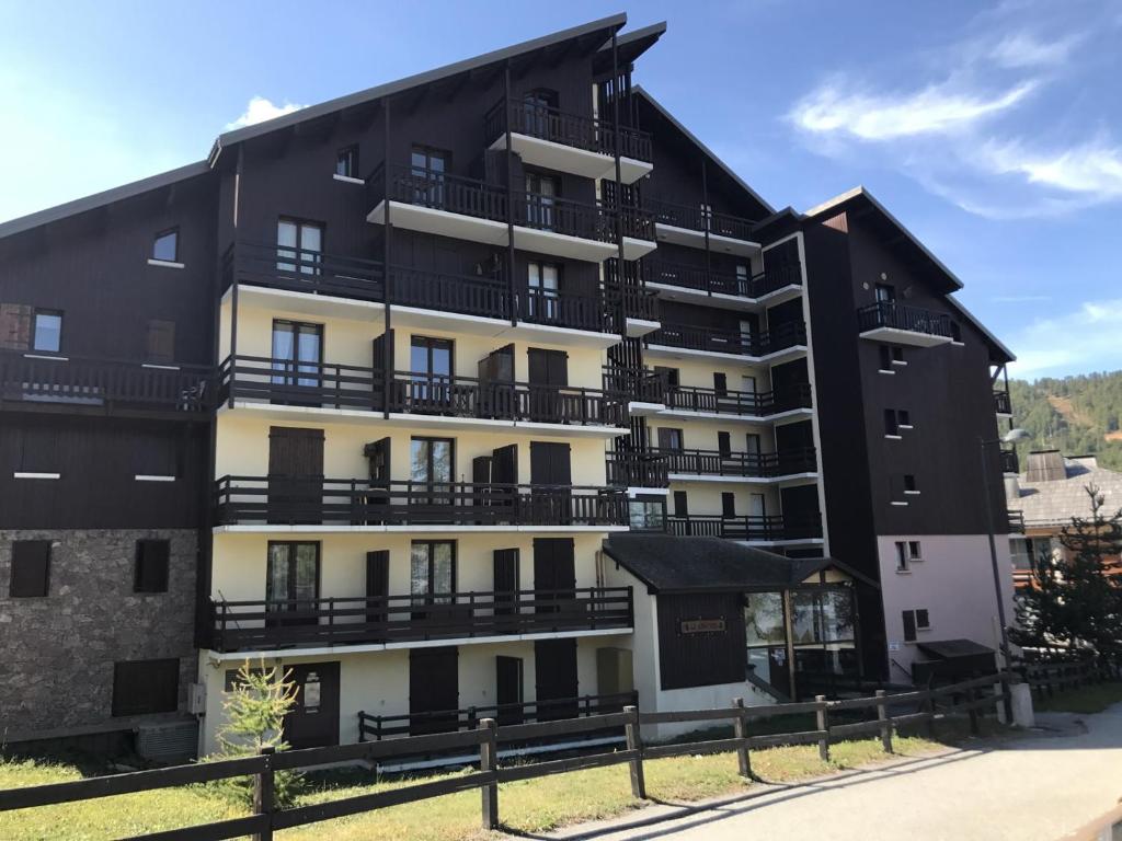 Appartement Boost Your Immo Risoul Les Chamois 12 les chalps 05600 Risoul