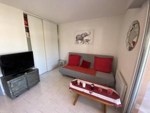 Appartement Boost Your Immo Six-Fours-Les-Plages Coudoulière 339 42 corniche de la coudoulière 83140 Six-Fours-les-Plages Provence-Alpes-Côte d\'Azur