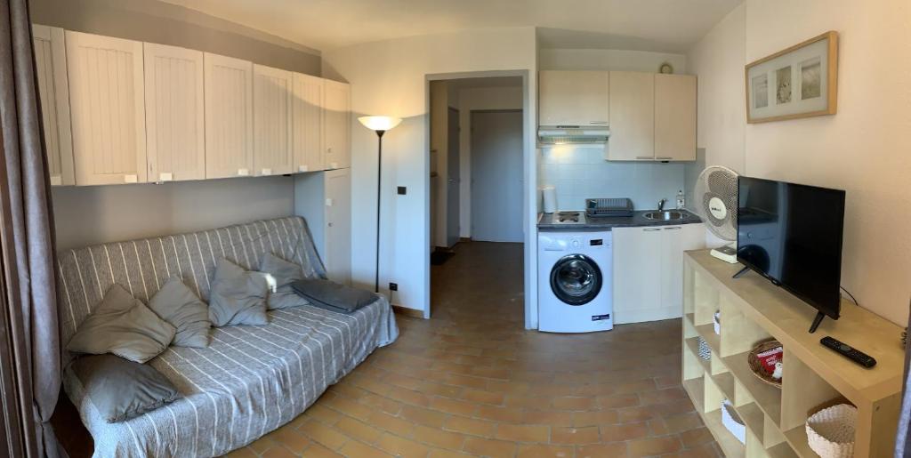 Appartement Boost Your Immo Six Fours Les Plages Jardins d'Azur 194 ALLEE DES CAPUCINES - APPT 181 83140 Six-Fours-les-Plages