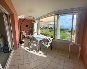 Appartement Boost Your Immo Six Fours Les Plages Les Mouriers 503 119 allée des platanes 83140 Six-Fours-les-Plages Provence-Alpes-Côte d\'Azur