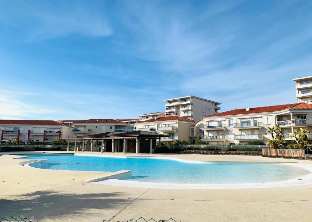 Bord de mer Juan les Pins 480 Rue du Jardin Secret, 06160 Antibes