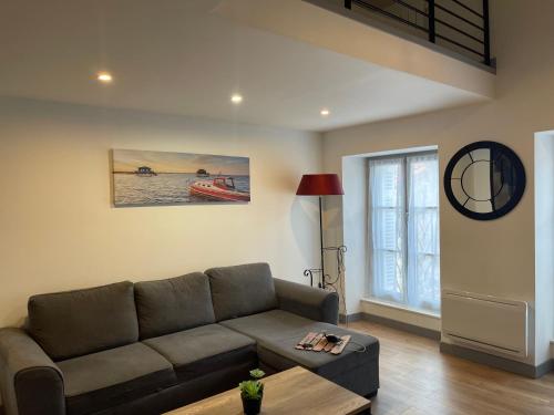 BORDEAUX CENTRE BELLE DUPLEX