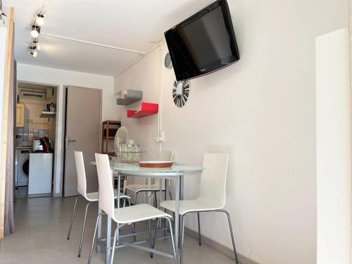 Appartement Appartement Bormes-les-Mimosas, 1 pièce, 4 personnes - FR-1-251-427 IMPASSE BRISE MARINE STUDIO N° 9 - rez de chaussée Bormes-les-Mimosas