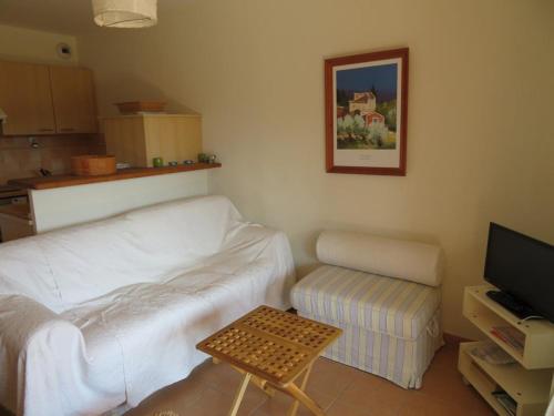 Appartement Appartement Bormes-les-Mimosas, 2 pièces, 5 personnes - FR-1-610-12 COR004 le Corail, Bat A, App N°22 2° 34 impasse du Josselet Bormes-les-Mimosas