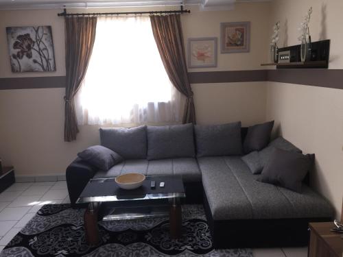 Boulevard Apartment