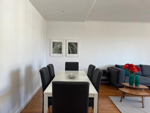 Boutique Apartment - 2 Bedroom - Lisbon City Center