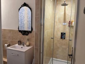 Boutique Appartement 2 Chambres dans le Vieux Cahors