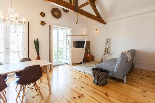 Boutique Rentals - Boho Chic Apartment