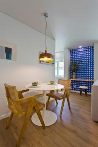 Boutique Rentals- SEA Breeze Apt