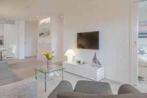 Bra5B 5 Oceanfront