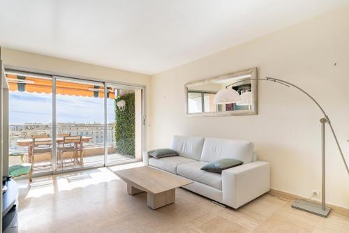Brand new 2 bedrooms heart of Cannes