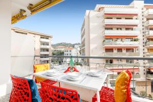 Brand new 2 bedrooms next to Croisette !