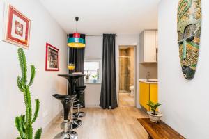 Appartement Brand new and cozy studio: Bairro Alto/ Chiado 114 Rua Luz Soriano floor 2, door B 1200-223 Lisbonne -1