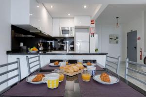 Brand new apart with sea view and near the beach