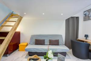 Brand New Duplex Apt/Old Town/Mins to Beach