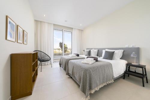 Brand New Luxury 3 Bedroom Apartment, Porto de Mos