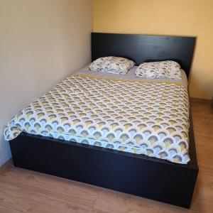 Brest appartement avec chambre et salon avec Internet