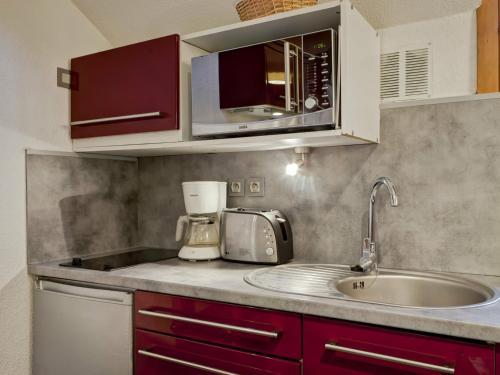 Appartement Brides-les-Bains, 1 pièce, 4 personnes - FR-1-512-204 Brides-les-Bains france