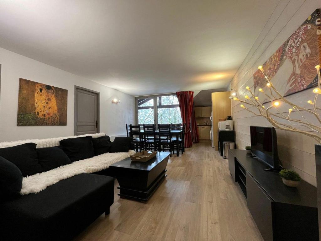 Appartement Appartement Brides-les-Bains, 3 pièces, 8 personnes - FR-1-512-214 Rue Aristide Briand, 73570 Brides-les-Bains