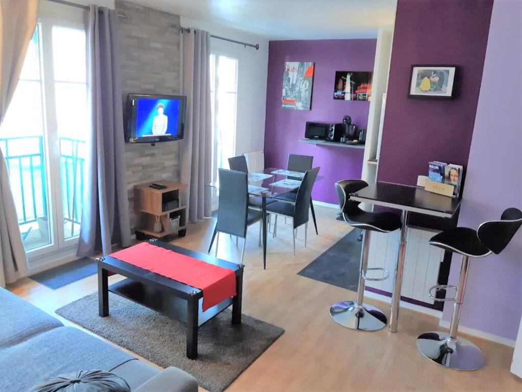 Appartement Briget Apartment 2e étage 8 Rue de la Galmy 77700 Chessy