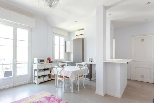 Bright 1-bedroom with balcony in the Musicians Quarter in Nice Welkeys