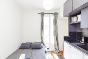 Bright 12m ideal for couple in Saint-Ouen