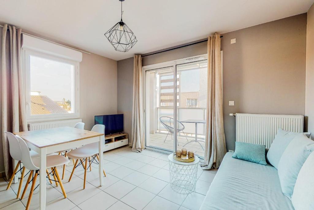 Appartement Bright 43m with balcony in Toulouse 23 Rue Pigni 31500 Toulouse