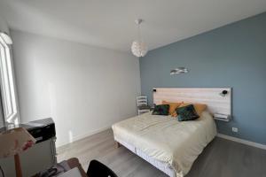 Bright 49m with nice terrace