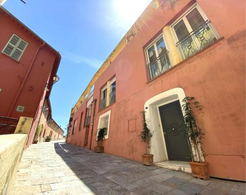 Appartement Bright Airy village 11 rue Henri Bais 06230 Villefranche-sur-Mer Provence-Alpes-Côte d\'Azur