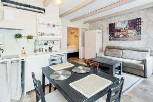 Appartement Bright and charming 4P1B apartment - Marais - Montorgueil 62 Rue du Vertbois 75003 Paris Île-de-France