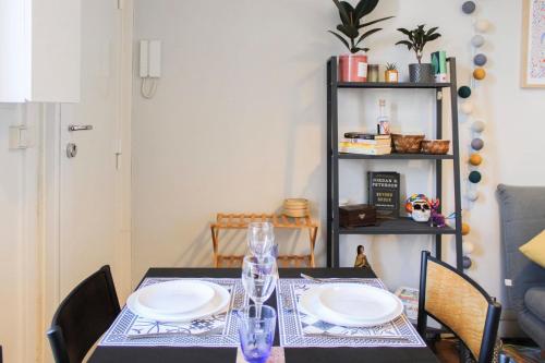 Bright and crossing apartment in Paris