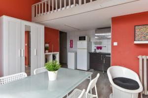 Appartement Bright and modern apartment in Vauban district Central Lille 72 rue de Turenne 59000 Lille Nord-Pas-de-Calais