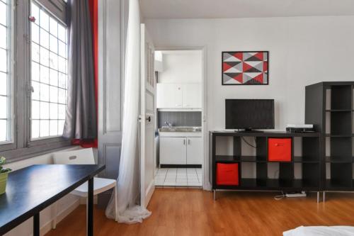 Bright and modern apartment in Vauban student district of Lille Welkeys