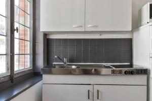 Bright and modern apartment in Vauban student district of Lille Welkeys