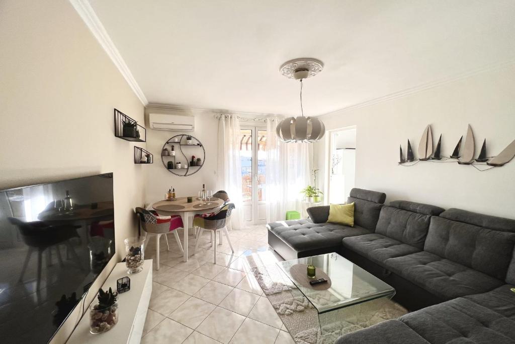 Appartement Bright and quiet nest with nice view in Fréjus 378 Rue du Général Brosset 83600 Fréjus