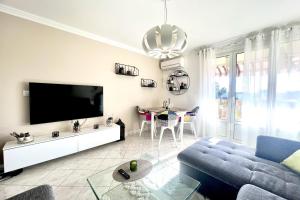 Bright and quiet nest with nice view in Fréjus