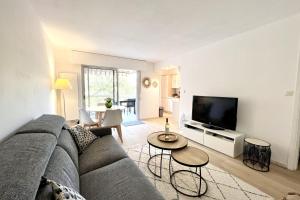 Bright and refurbished nest in Saint-Raphaël