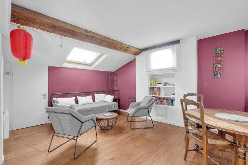 Bright and spacious nest in the historic center