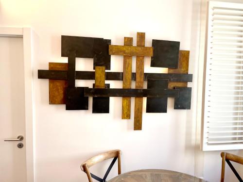 Bright and spacious three bedroom apt in the heart of Lisbon