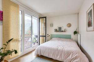 Bright apartment for 4 with balcony