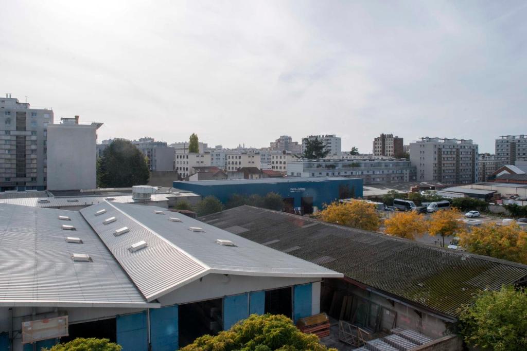 Bright apartment near the city center 122 bis rue Leopold Rechossiere, 93300 Aubervilliers