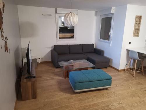 Bright apartment with balcony in Saint-denis
