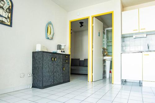 Bright Apt With Terrace In La Grande Motte
