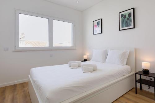 Bright & Comfy Apartment in Portimão by LovelyStay