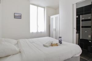 Bright flat classified with 2 in the centre of Cassis - Welkeys