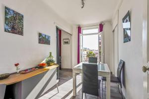 Bright flat with balcony close to Vieux Hyères - Welkeys