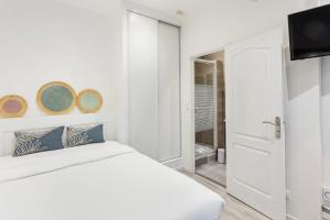 Bright & Modern Studio in Paris